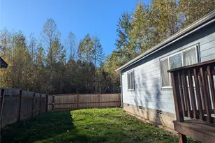 1905 Honeysuckle Ln, Centralia, WA 98531 - Photo 3