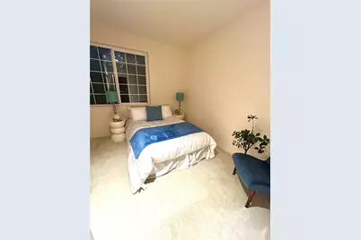 18654 NE 56th Court #18654, Redmond, WA 98052 - Photo 11