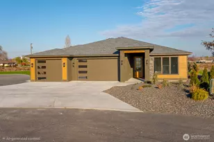 2053 H 2 Rd, Moses Lake, WA 98837 - Photo 3