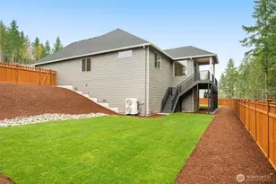 15601 210th Ave E, Bonney Lake, WA 98391 - Photo 33