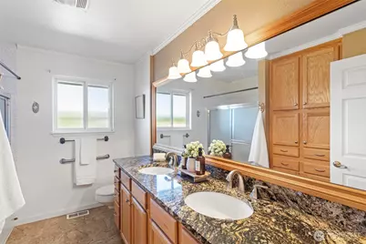 18107 25th Street Ct E, Lake Tapps, WA 98391 - Photo 19