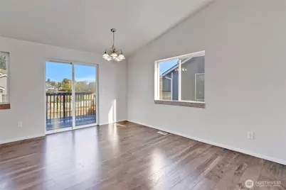 1117 S 90th Street Ct, Tacoma, WA 98444 - Photo 5