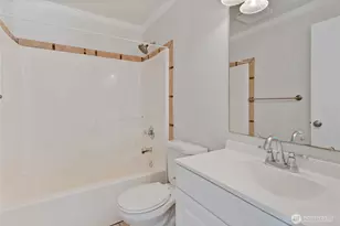 1117 S 90th Street Ct, Tacoma, WA 98444 - Photo 9