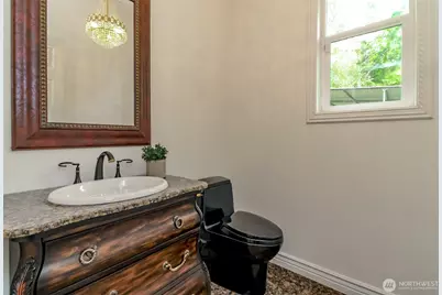 7033 Phillips Road SW, Lakewood, WA 98498 - Photo 13