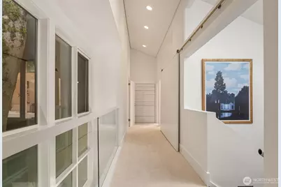 1615 39th Avenue E, Seattle, WA 98112 - Photo 21