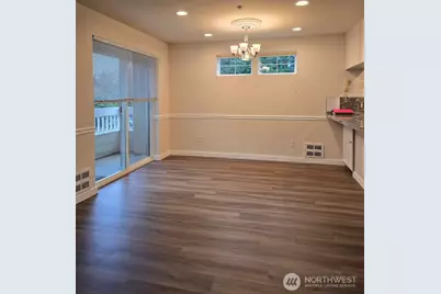 7207 210th Street SW #102, Edmonds, WA 98026 - Photo 3