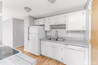 1014 W Spruce Street, Port Angeles, WA 98363 - Photo 13