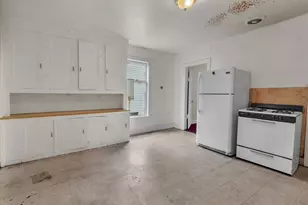 203 23rd Ave, Seattle, WA 98122 - Photo 13