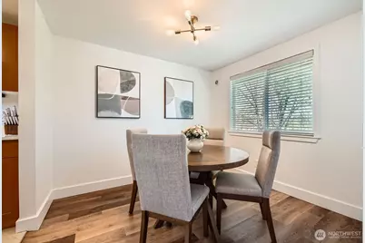 14002 NE 181st Place #A302, Woodinville, WA 98072 - Photo 7