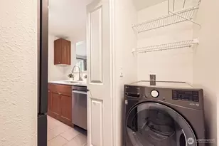 14002 NE 181st Pl, Woodinville, WA 98072 - Photo 15