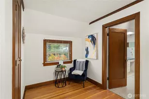 2542 S Cushman Ave, Tacoma, WA 98405 - Photo 23