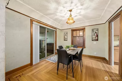 2542 S Cushman Avenue, Tacoma, WA 98405 - Photo 9