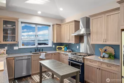 8738 Charel Drive, Blaine, WA 98230 - Photo 11