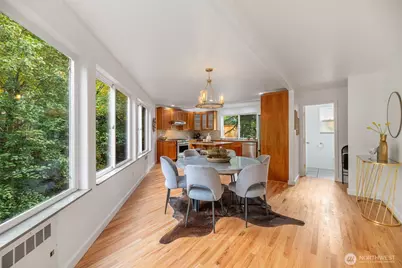 2708 NE 98th Street, Seattle, WA 98115 - Photo 15