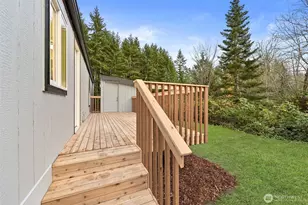 32 E Mountain View Rd, Camano Island, WA 98282 - Photo 21