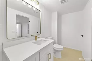 32 E Mountain View Rd, Camano Island, WA 98282 - Photo 17