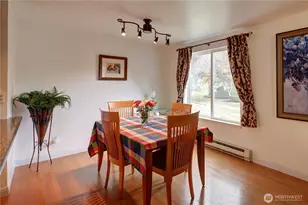 11424 SE 257th Pl, Kent, WA 98030 - Photo 3