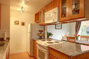 11424 SE 257th Pl, Kent, WA 98030 - Photo 5