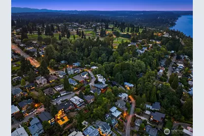 7352 56th Avenue NE, Seattle, WA 98115 - Photo 35