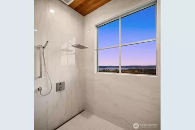 7352 56th Avenue NE, Seattle, WA 98115 - Photo 27