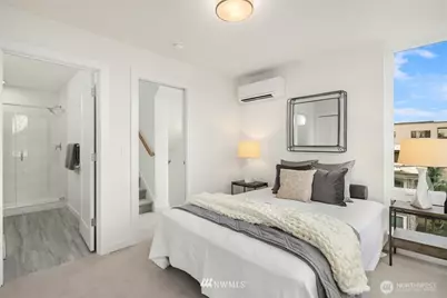 6539 4th Avenue NE #E, Seattle, WA 98115 - Photo 19