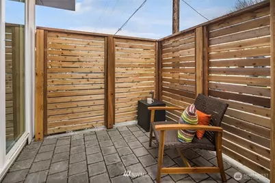 6539 4th Avenue NE #E, Seattle, WA 98115 - Photo 13