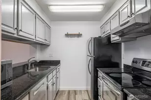 2419 E Madison St, Seattle, WA 98112 - Photo 11