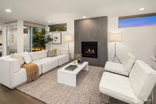 717 N 79th St, Seattle, WA 98103 - Photo 5