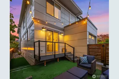717 N 79th Street, Seattle, WA 98103 - Photo 31