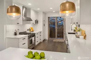 717 N 79th St, Seattle, WA 98103 - Photo 13