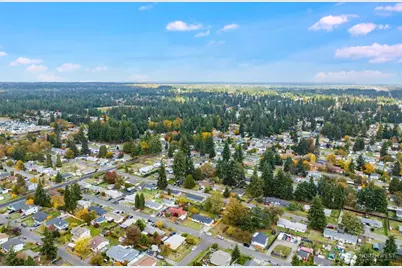 17321 Spanaway Lane E, Spanaway, WA 98387 - Photo 35