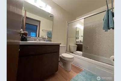 6673 NE Wellsly Place, Bremerton, WA 98311 - Photo 15