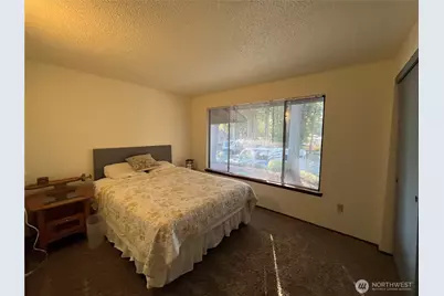 6673 NE Wellsly Place, Bremerton, WA 98311 - Photo 13