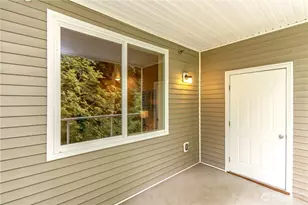 701 Harrington Pl SE, Renton, WA 98058 - Photo 15