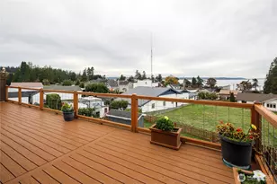 243 Henning Dr, Camano Island, WA 98282 - Photo 25