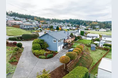 243 Henning Drive, Camano Island, WA 98282 - Photo 3