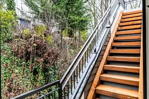 4009 21st Ave SW, Seattle, WA 98106 - Photo 33