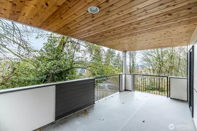4009 21st Avenue SW, Seattle, WA 98106 - Photo 17