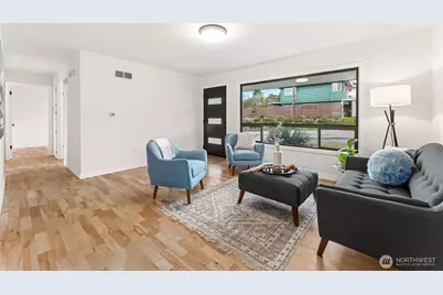 2013 E 16th Street, Bremerton, WA 98310 - Photo 3