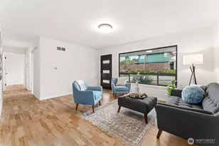 2013 E 16th St, Bremerton, WA 98310 - Photo 3