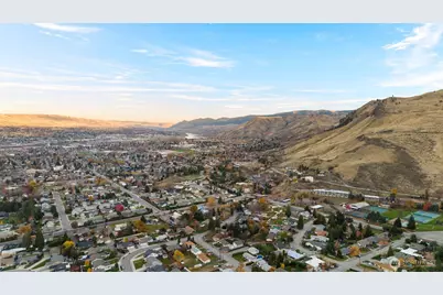 756 Castle Heights Drive, Wenatchee, WA 98801 - Photo 21