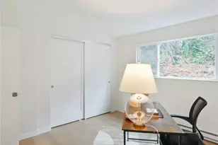 2104 Alki Ave SW, Seattle, WA 98116 - Photo 25