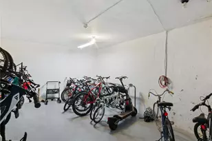 2104 Alki Ave SW, Seattle, WA 98116 - Photo 33