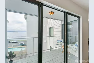2104 Alki Avenue SW #306, Seattle, WA 98116 - Photo 11