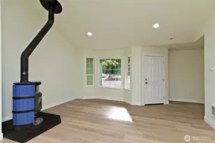 6417 E Michigan St, Port Orchard, WA 98366 - Photo 5