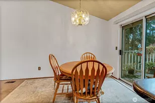 9520 175th St Ct E, Puyallup, WA 98375 - Photo 5