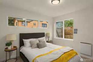 10306 E Midvale Ave N, Seattle, WA 98133 - Photo 13