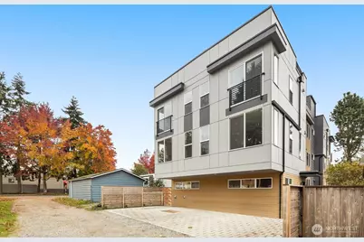 10306 E Midvale Avenue N, Seattle, WA 98133 - Photo 1