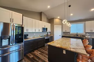 332 Cockle St SW, Ocean Shores, WA 98569 - Photo 7