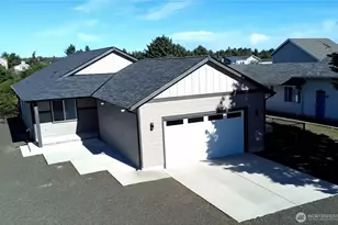 332 Cockle St SW, Ocean Shores, WA 98569 - Photo 35